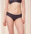 Triumph Body make up soft touch hipster 1205 - RED BEAN