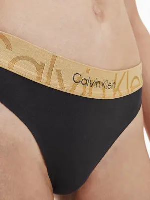 Calvin Klein string nohavičky QF7055E  UBI